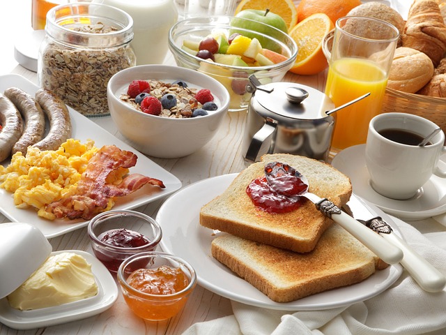 Head to Elm Street Taproom for Brunch, Lunch or Dinner Details