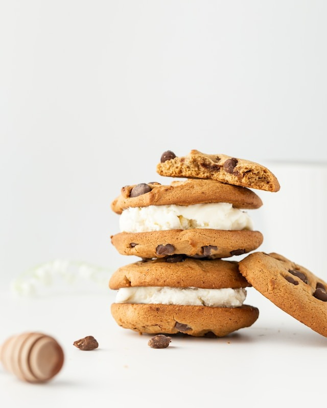 Decadent Summer Desserts Details
